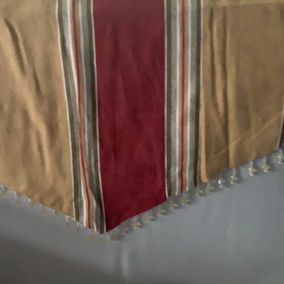 Waverly beaded vslances NWT 🎈this is for 4 valances . - Picture 3 of 8